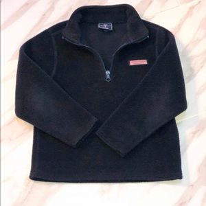 Vineyard Vines half zip pull over